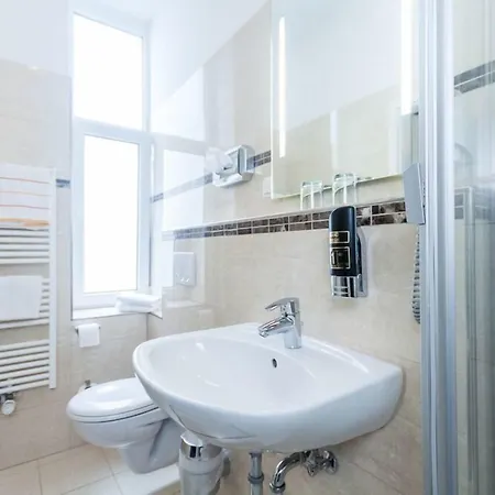 Отель Expo Frankfurt Centre - Digital Check-in 3*
