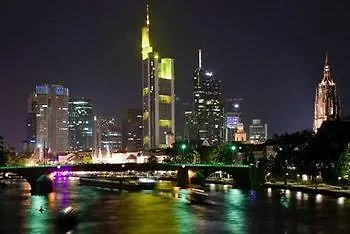 Expo Frankfurt Centre - Digital Check-in Отель