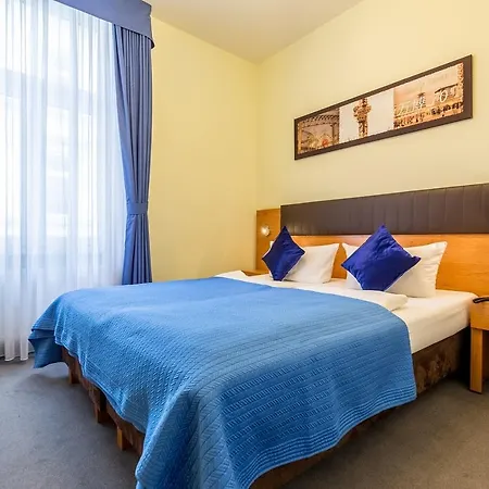 Expo Frankfurt Centre 3*
