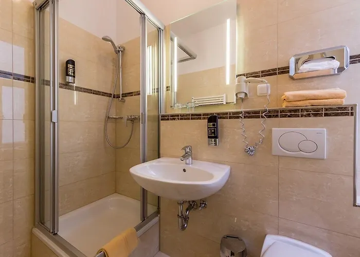 Szálloda Expo Frankfurt Centre - Self Check-in