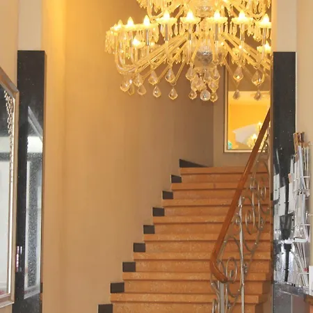 Expo Frankfurt Centre - Self Check-in Hotel 3*