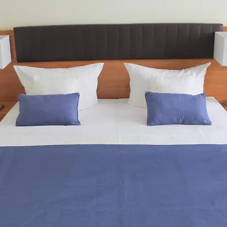 Expo Frankfurt Centre - Self Check-in 3* Frankfurt nad Mohanem