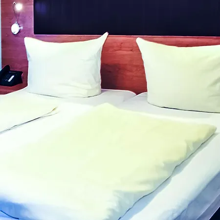 Expo Frankfurt Centre - Self Check-in Hotel