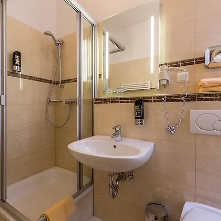 Expo Frankfurt Centre - Self Check-in Hotel