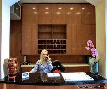 Expo Frankfurt Centre - Self Check-in Отель 3*