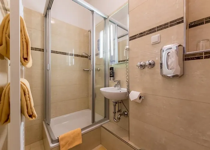 Expo Frankfurt Centre - Digital Check-in Hotel 3*